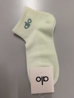 Socken Alo Yoga kurz hellgrün neu mit Etikett