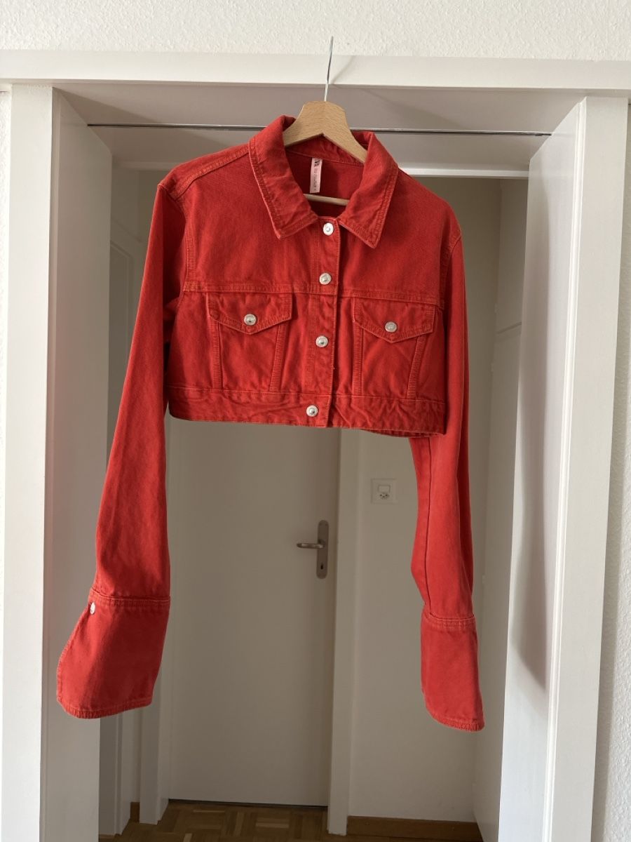 Zara Giacche: Chic Red Cropped Denim Jacket – Nuovo (secondo la descrizione) da Zürich venduto da Sporty77 2