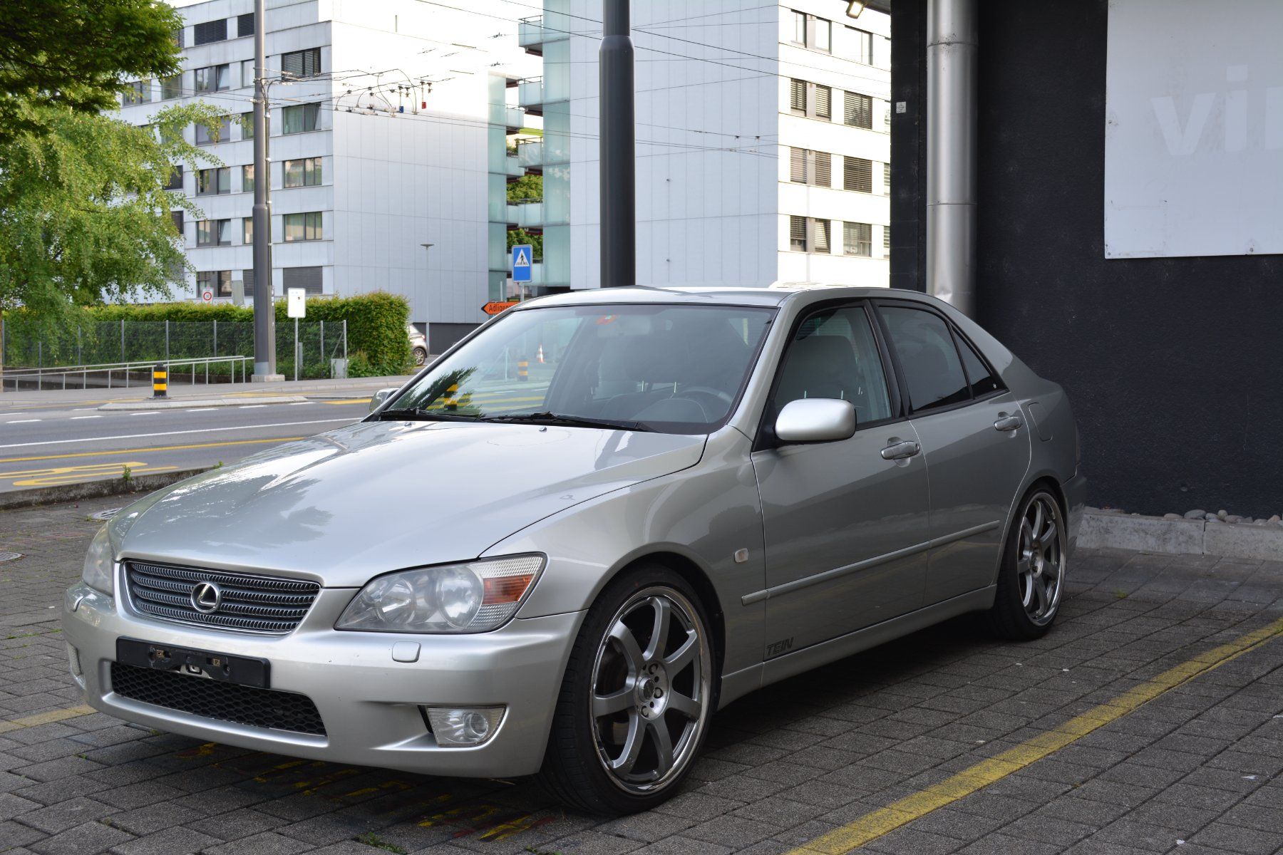 Lexus Autos: Lexus Is200 – Gebraucht aus Baar von Usui_Yama 3
