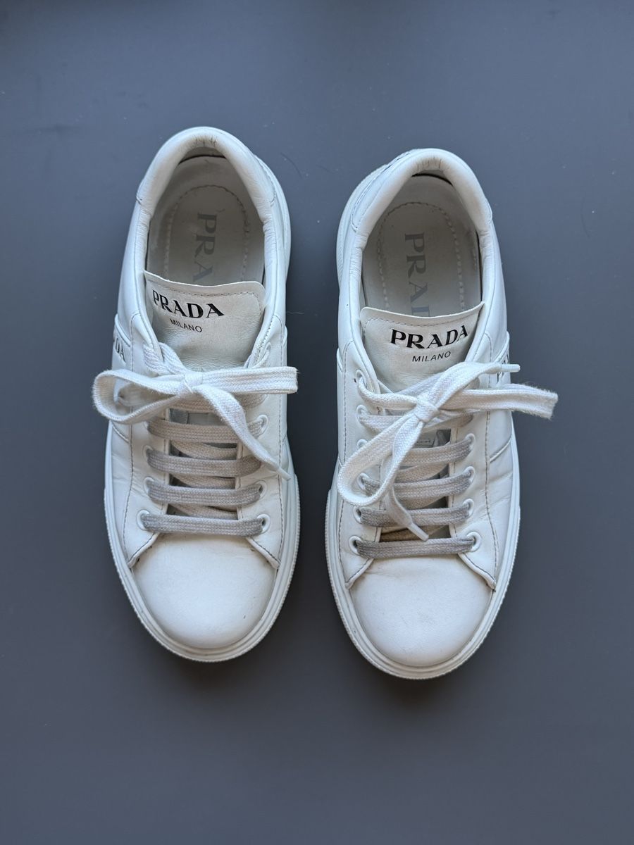 Prada Damenschuhe: Prada Sneakers – Gebraucht aus Uzwil von fio_t2jb 2