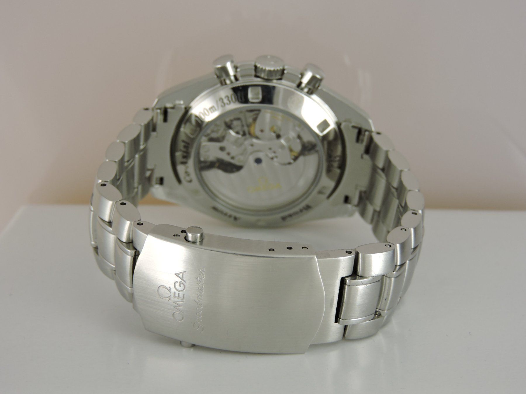 Omega Uhren: 2015 Omega Speedmaster Broad Arrow 1957 - Serviced, B&P – Gebraucht aus Bern von Vintage-Oyster 7