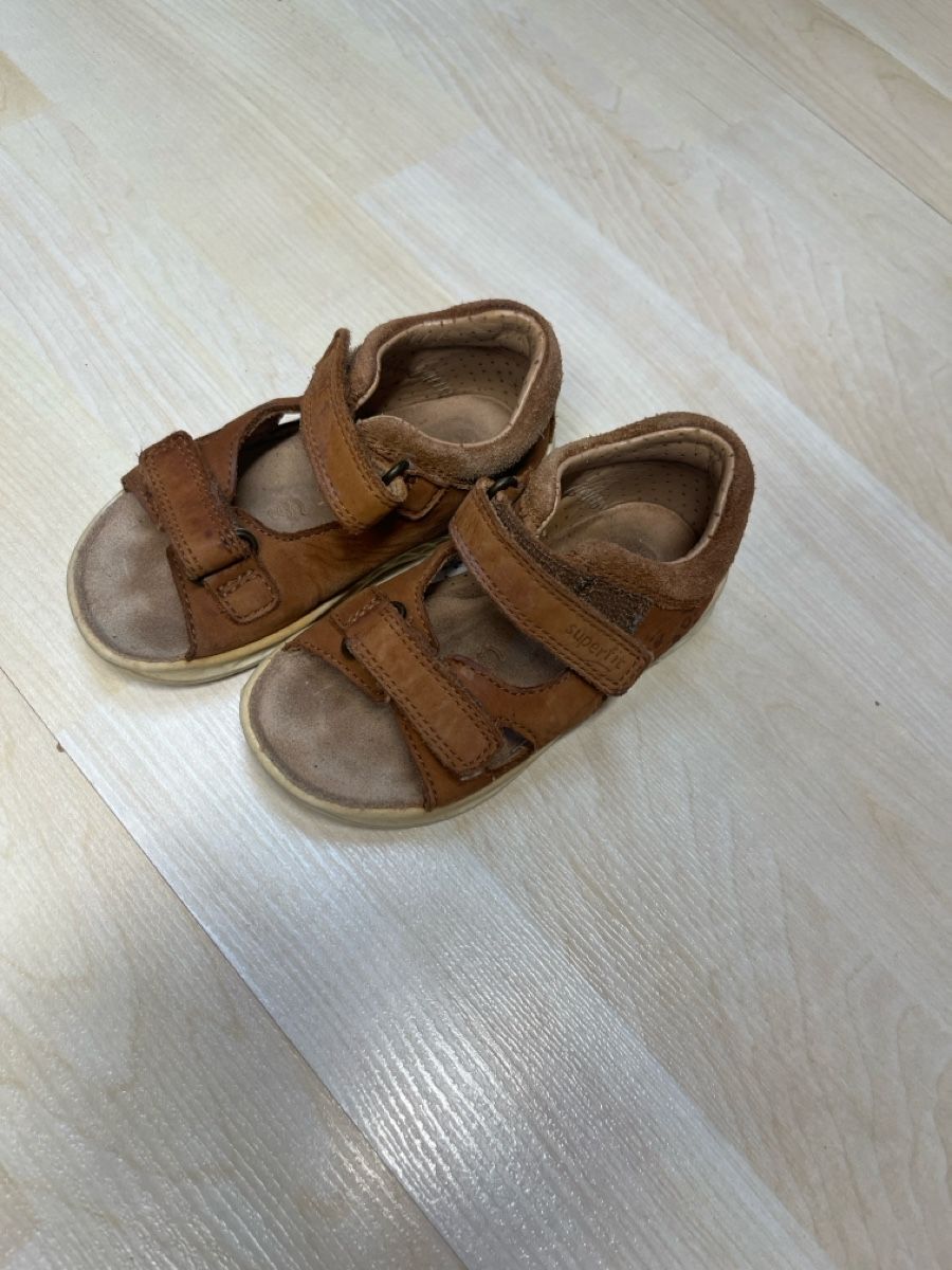 Superfit Scarpe per ragazzi: Sandalen superfit – Usato da Riehen venduto da chr_h8fh