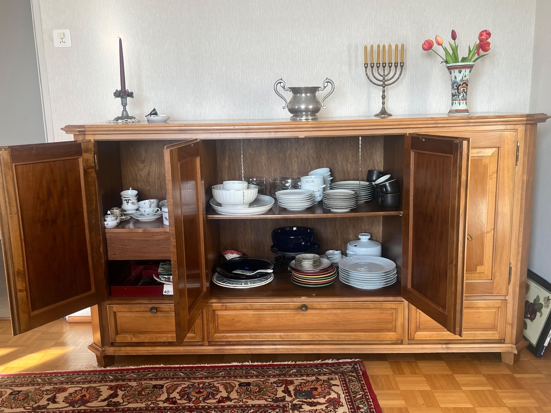 Credenze: Buffet-Möbel aus Massivholz  –Abholung bis 24.06.– – Usato da Zürich venduto da mor.koe 3