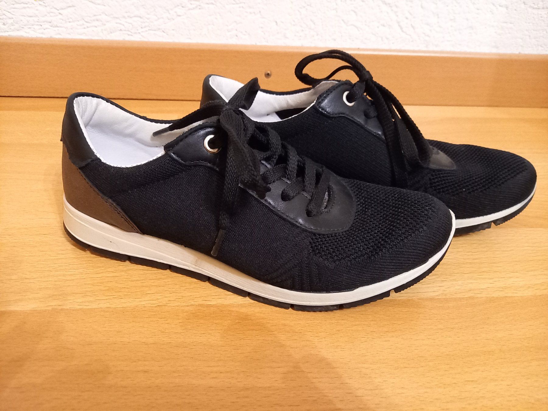 Damenschuhe: Alltagsschuhe Damen - Gr. 36 – Gebraucht aus St. Silvester von Fabelliii