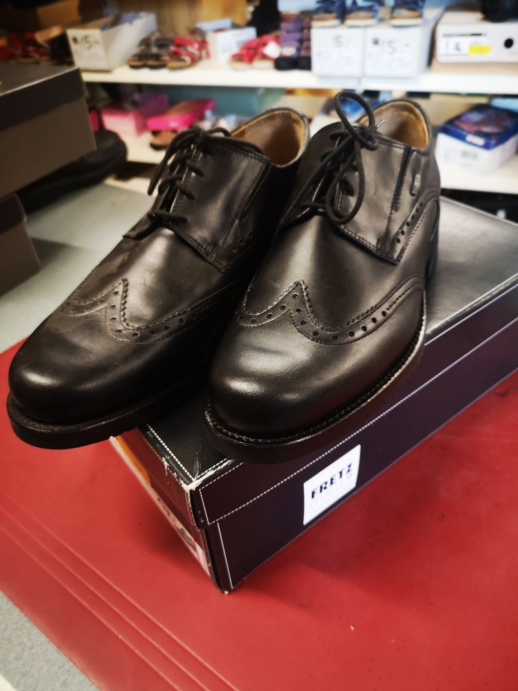 Herrenschuhe: Fretzmen – Neu und originalverpackt aus Möhlin von Highwaytom