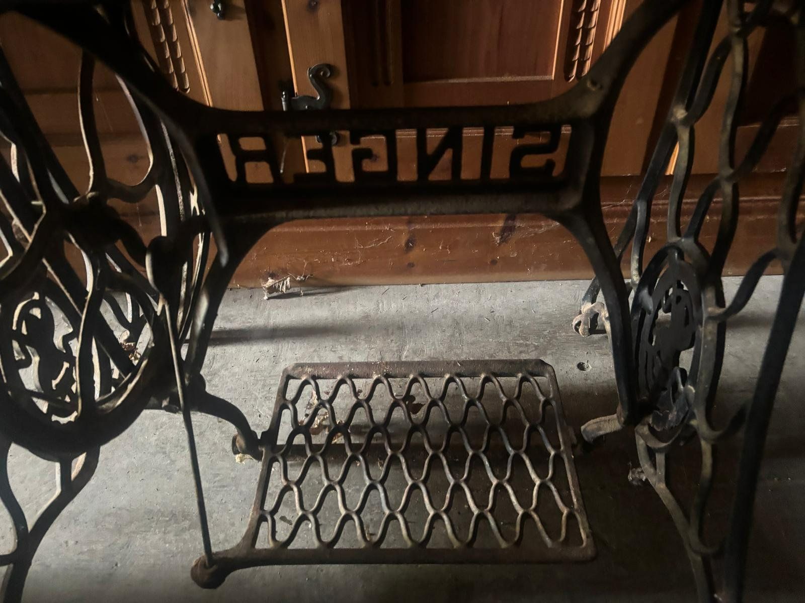 Singer Nähmaschinen: Nähmaschine SINGER Antik – Gebraucht aus Regensdorf von RCM_8105Regensdorf 2
