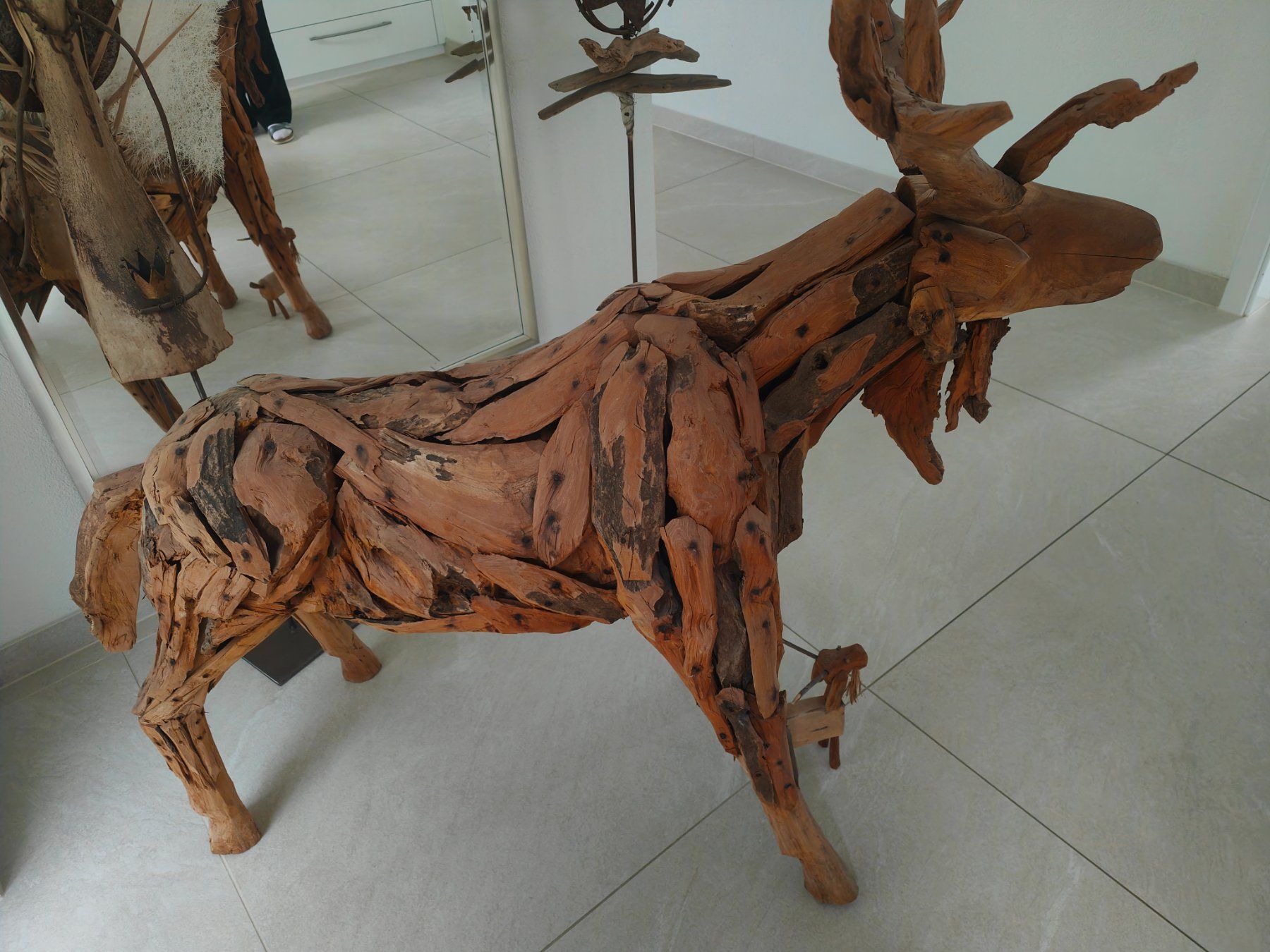 Statuette: Deko Hirsch aus Schwemmholz – Usato da Niederrohrdorf venduto da Tizianob 4