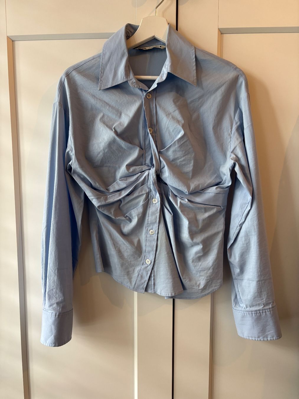 Zara Camicette: Zara Light Blue Knot-Front Shirt - S – Usato da Nyon venduto da My_wardrobe 2