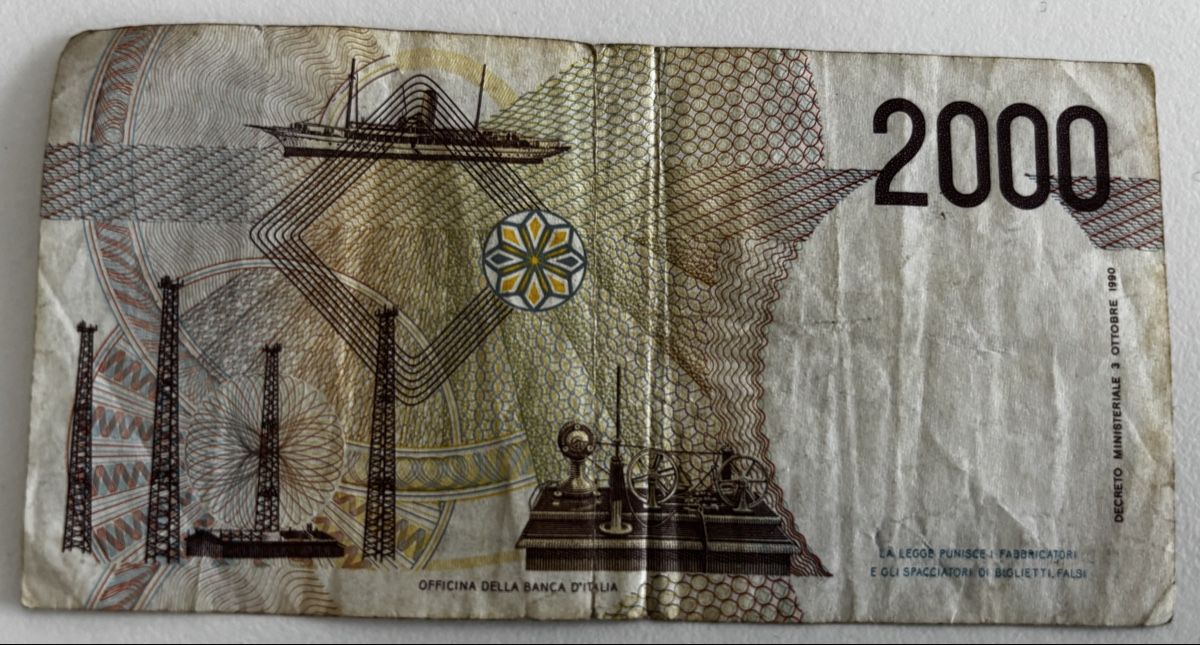 Banknoten: Italien 2000 Lire 1990 – Gebraucht aus Algetshausen von Carrhard 1