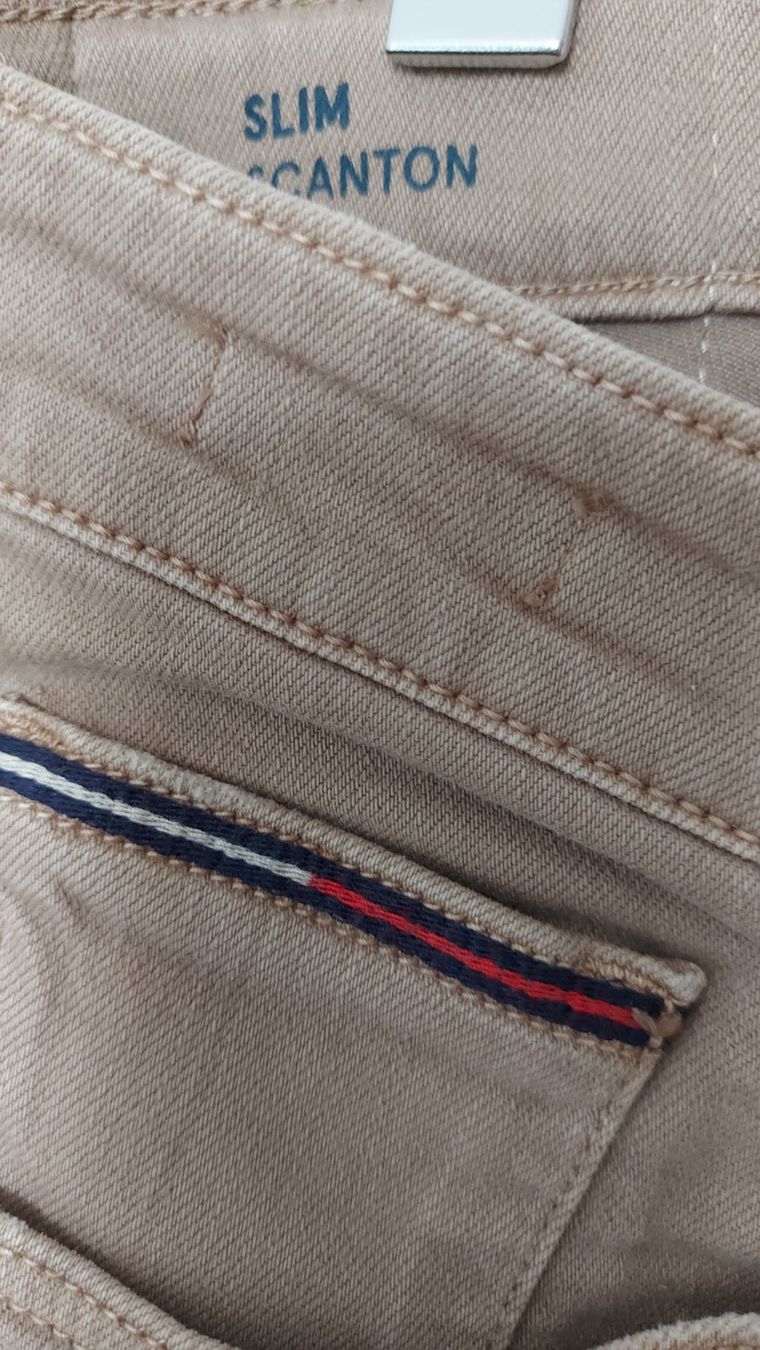 Tommy Hilfiger Jeans: Tommy Jeans Slim Hose 'Scanton' – Gebraucht aus langenthal von rundholz7 2