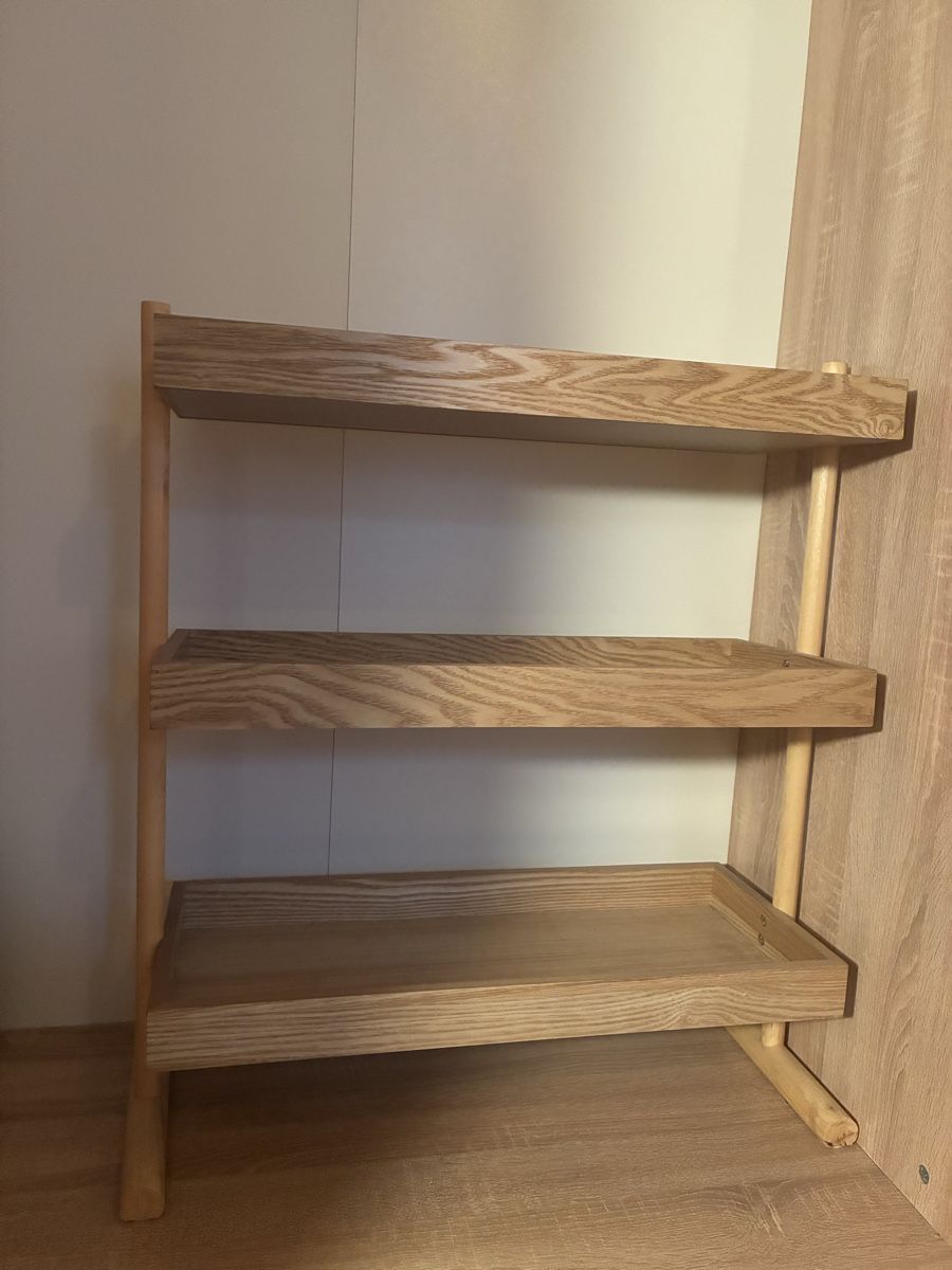 Scaffali: Small shelf – Usato da Bern venduto da HenrietteBl