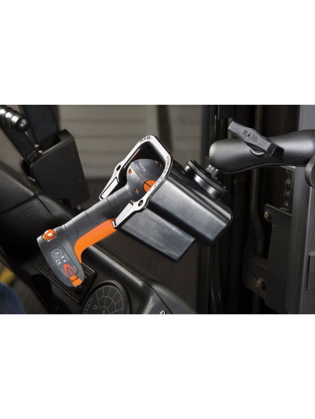 Supporti a parete: RAM MOUNTS POWER GRIP UNIVERSAL SCANNER-HALTESCHALE – Nuovo e nell'imballaggio originale da Lyss venduto da mar_5sbt 3