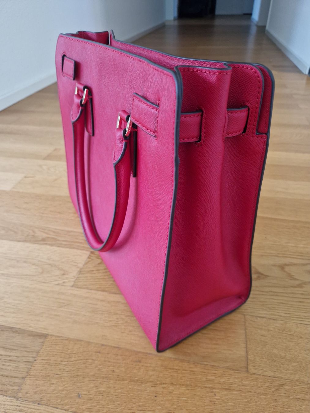 Michael Kors Borse da donna: Michael Kors Tasche, rot, neu – Nuovo (secondo la descrizione) da Baden venduto da sun_9 2