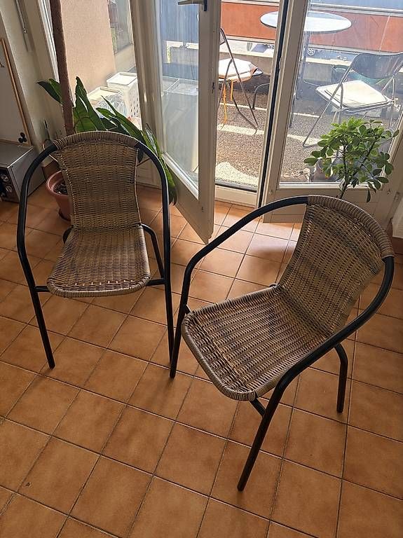 Stühle: Chaises pour balcon - parfait état  – Gebraucht aus Peseux von ric_ybl8 2