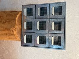 Metalschrank mit 9 Schubladen