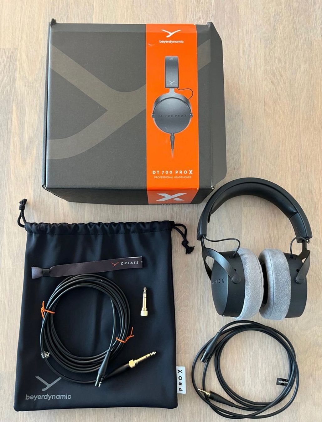 Beyerdynamic Kopfhörer: Beyerdynamic DT 700 PRO X - Casque studio – Gebraucht aus Martigny von