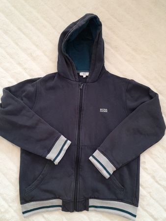 sweet capuche Hugo Boss - Taille 164 - En bon état!