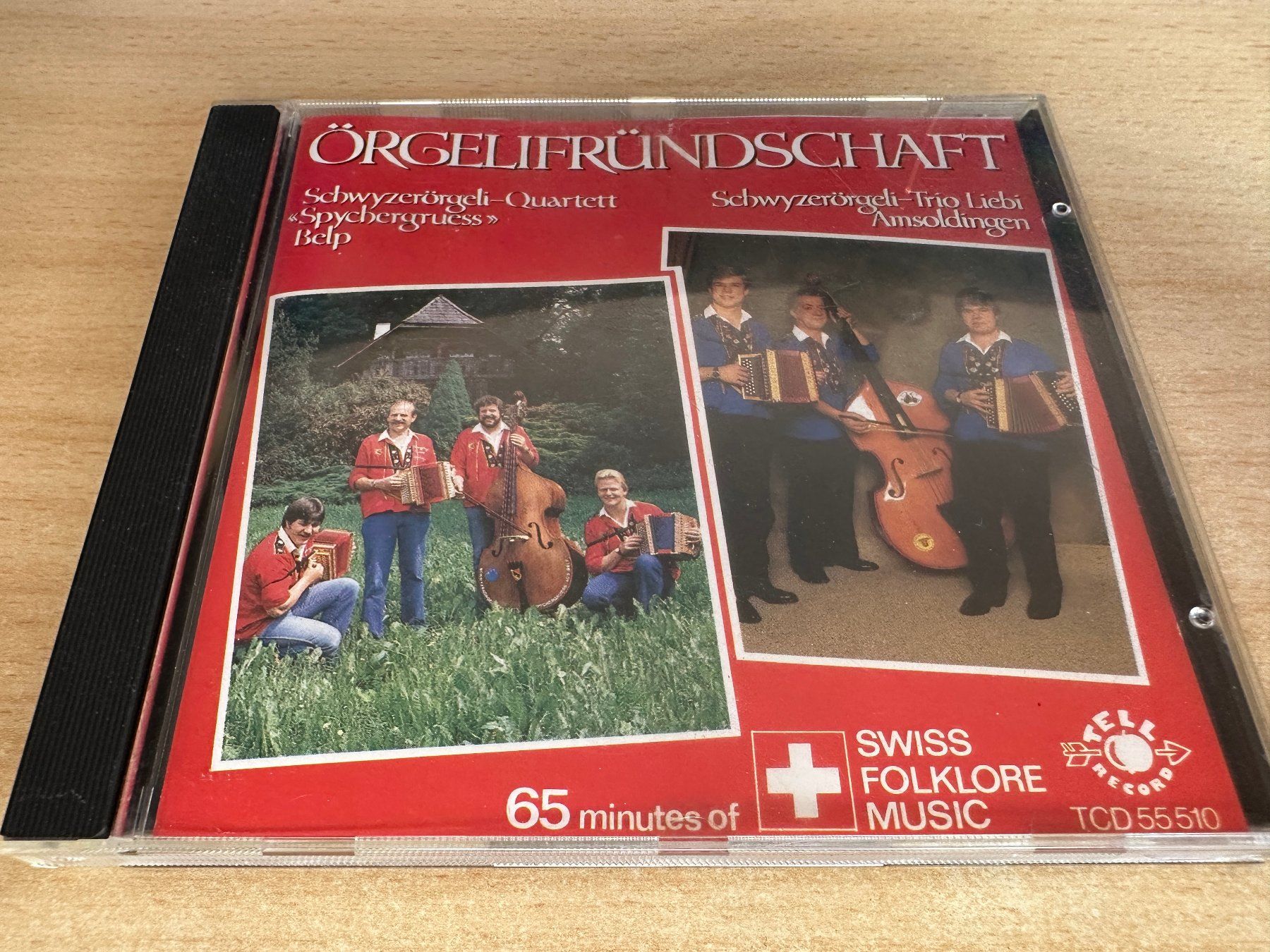 CD: E2 Örgelifründschaft - Schwyzerörgeli-Quartett Trio Liebi – Usato da Rikon im Tösstal venduto da Alpenmutz