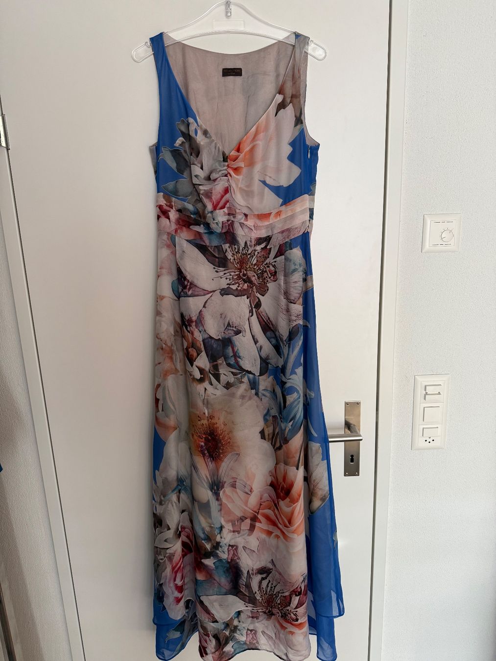 S.Oliver Vestiti: Sommerliches Maxikleid mit Blumenmuster - Grösse 38  sOliver – Usato da Chur venduto da Hermes421