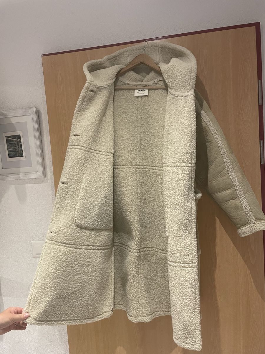 Pull&Bear Cappotti: Pull&Bear Mantel Kunstleder Teddyfutter beige Grösse M – Usato da Winterthur venduto da Fabelhaft123 5