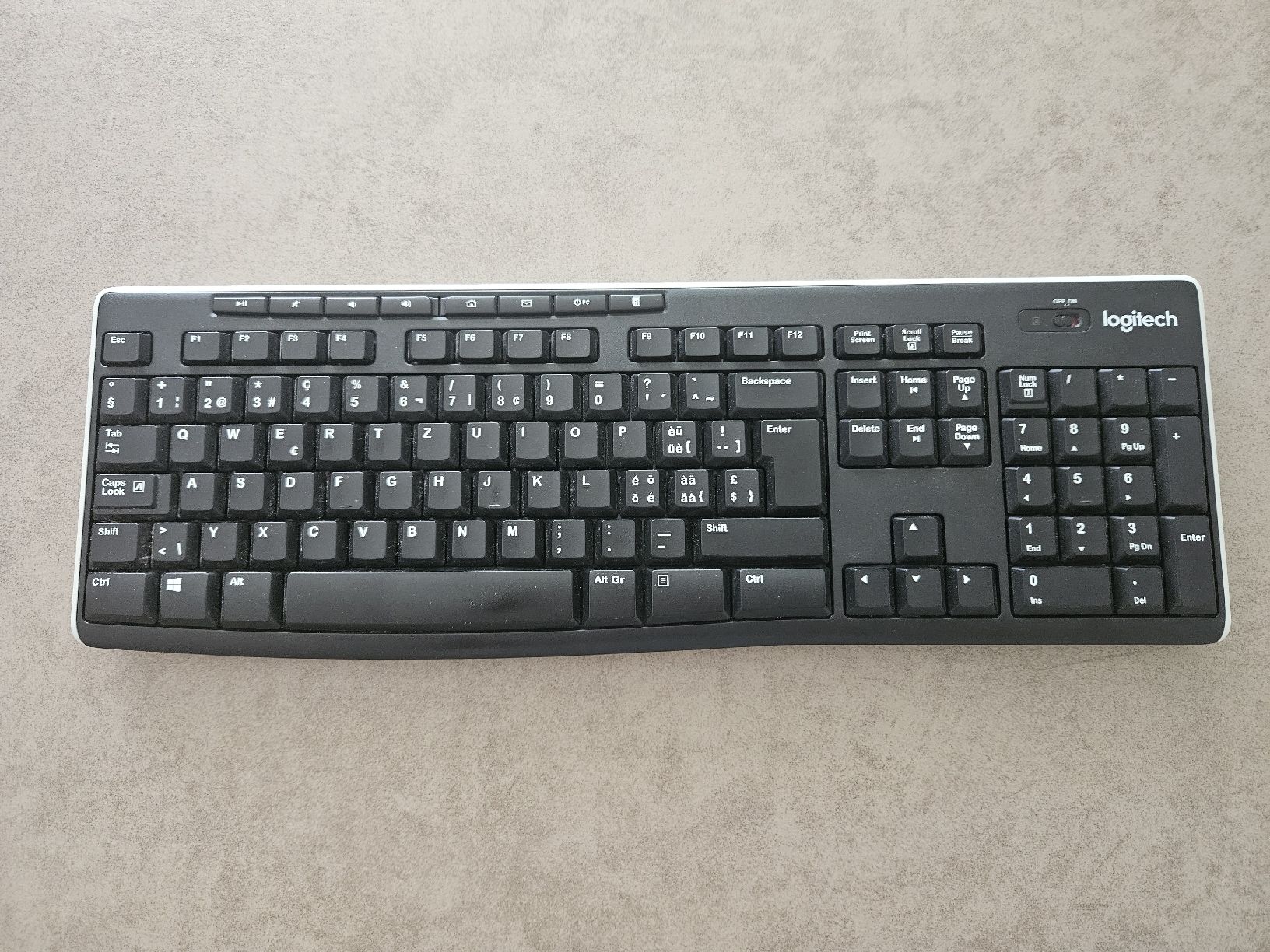 Logitech Tastiere: Tastatur Logitech – Usato da Kriens venduto da noe_5hkf