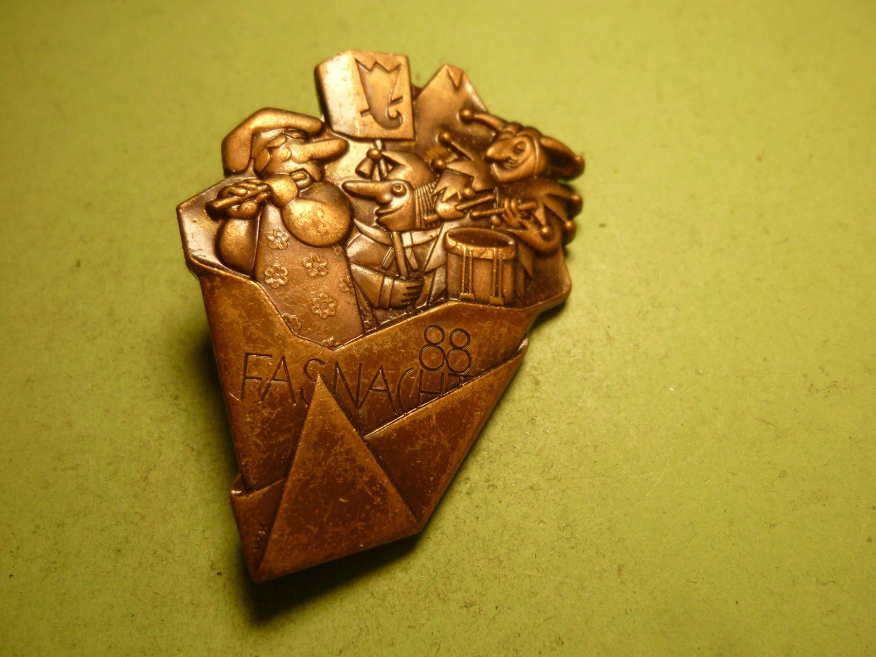 Placchette & Badge: BASEL 1988 BRONZE – Usato da Ried (Muotathal) venduto da Mandarin02