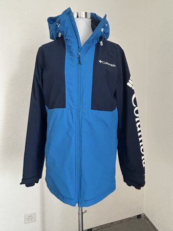 Columbia Winter Jacket blue navy size S good condition