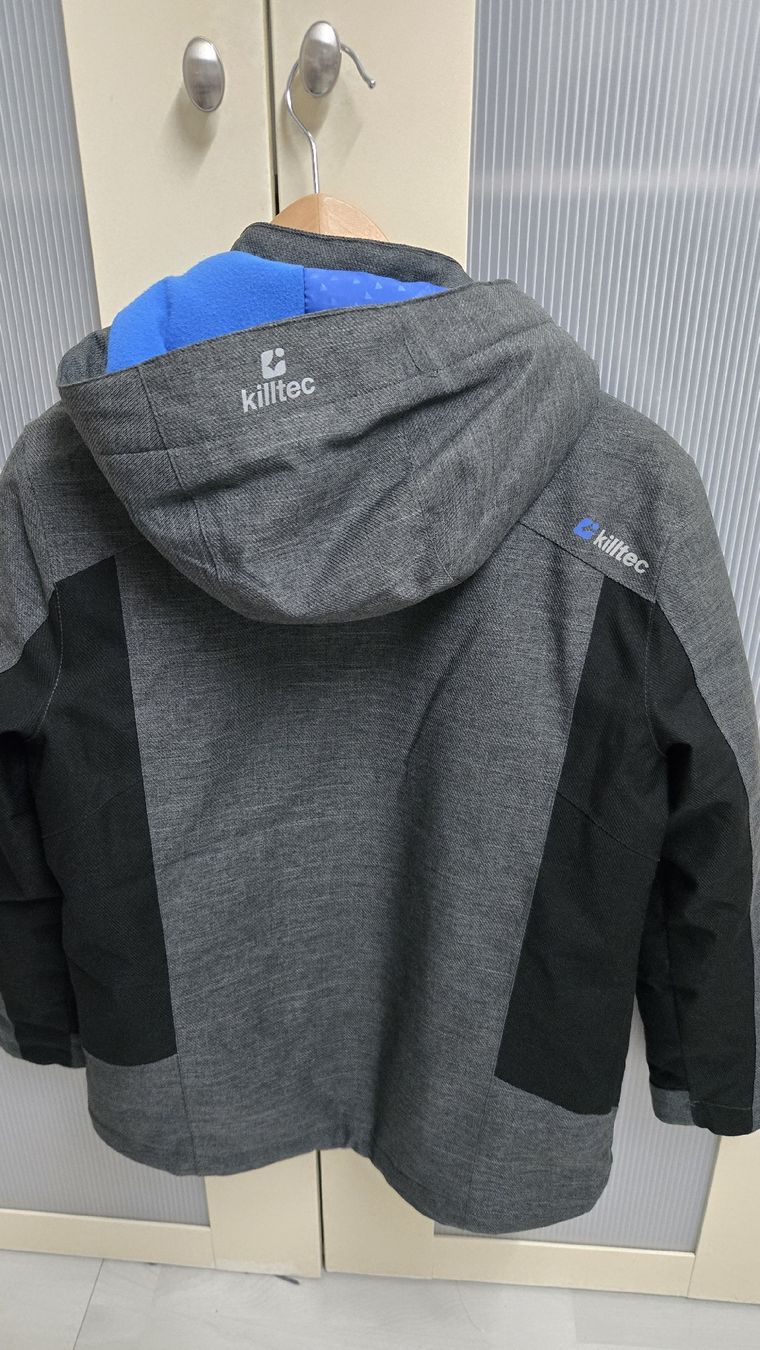 Killtec Vestes & Manteaux: Veste de ski Killtec gris bleu taille 152 – D'occasion à Valeyres-sous-Rances par Untitled 5