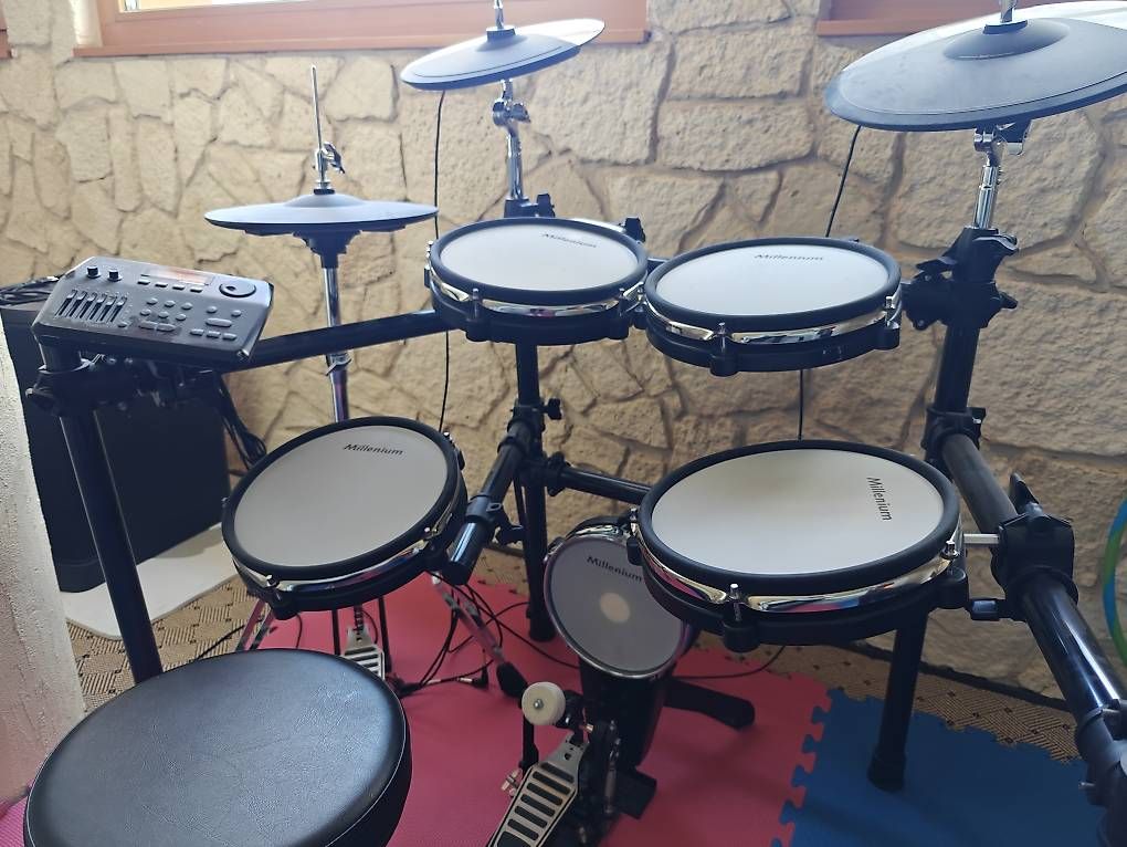 Thomann Musikinstrumente: Millenium MPS-750X E-Drum Mesh Set – Gebraucht aus Endingen von frusciantee