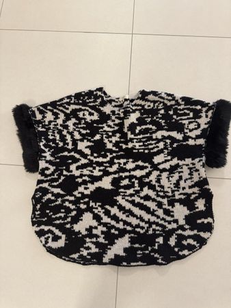 wunderschönen Poncho. Cape. Wie neu. Gr. S