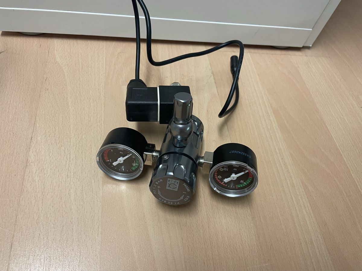Messen: JBL CO2 Druckregelarmatur – Gebraucht aus Wolfhausen von SchuSchuS 3