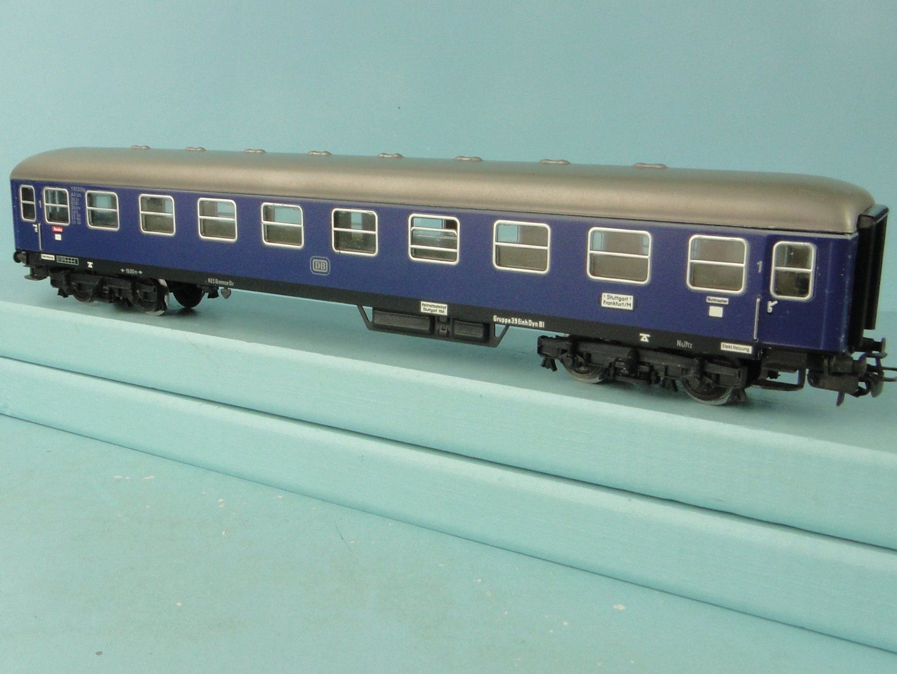 Märklin Modellini di ferrovie: Märklin 4023 DB 1Kl.Wagen, Blech – Usato da Bülach venduto da cann11 3