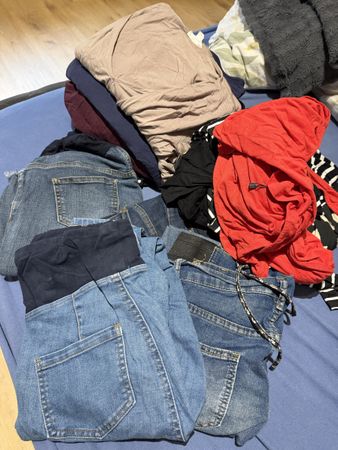 Lot vêtement de grossesse 38-40