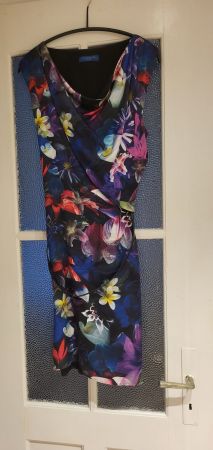 Strenesse Blue Kleid - Sommerkleid - Blumenmuster Gr. 38