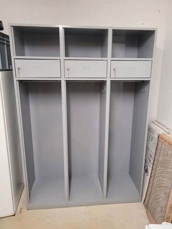 Garderoben-Kasten Metall Spint | Kaufen auf Ricardo