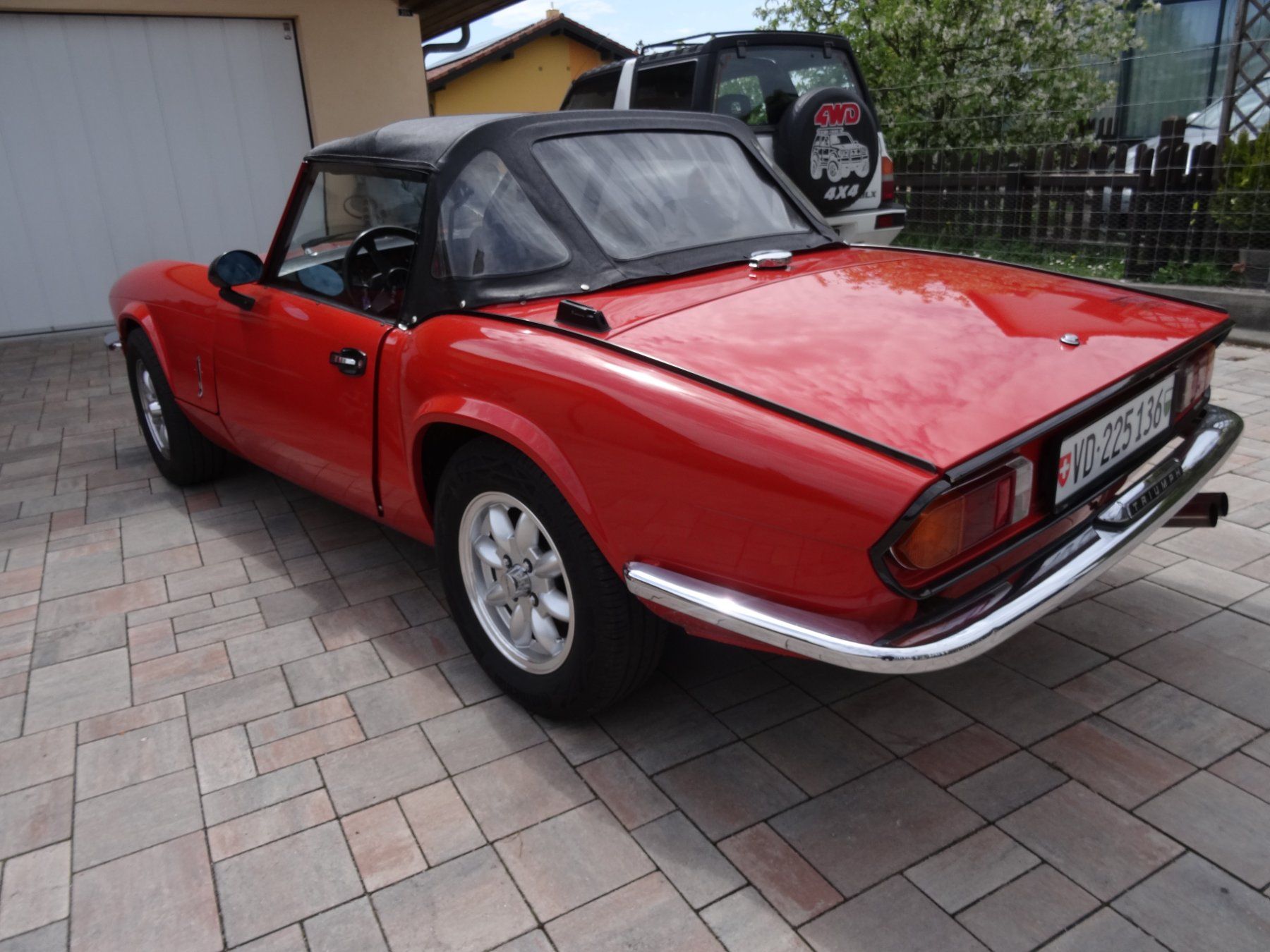 Triumph Automobili: TRIUMPH Spitfire 1500 Vétéran – Usato da Goumoens la Ville venduto da claudolly 3