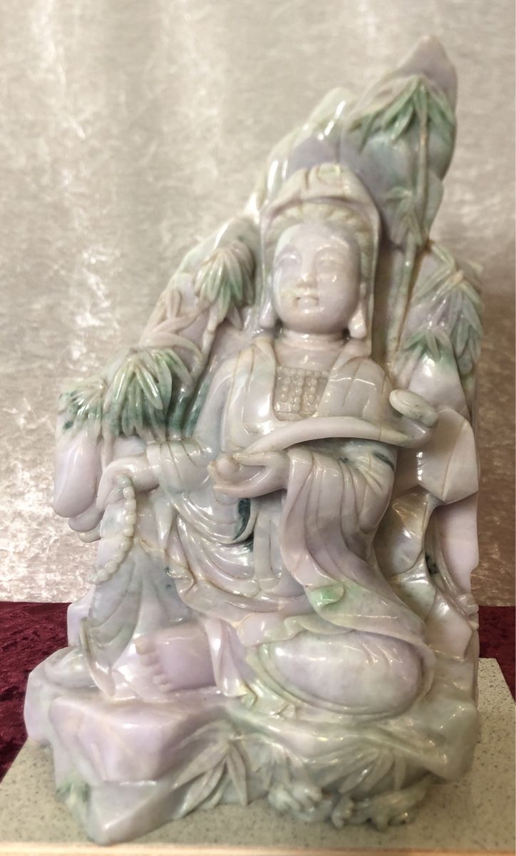 Statuette: Jade Gottheit 7.200 gr. – Usato da Staad SG venduto da mik_9q78