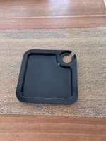 Apero-Teller mit Halterung für Weingläser