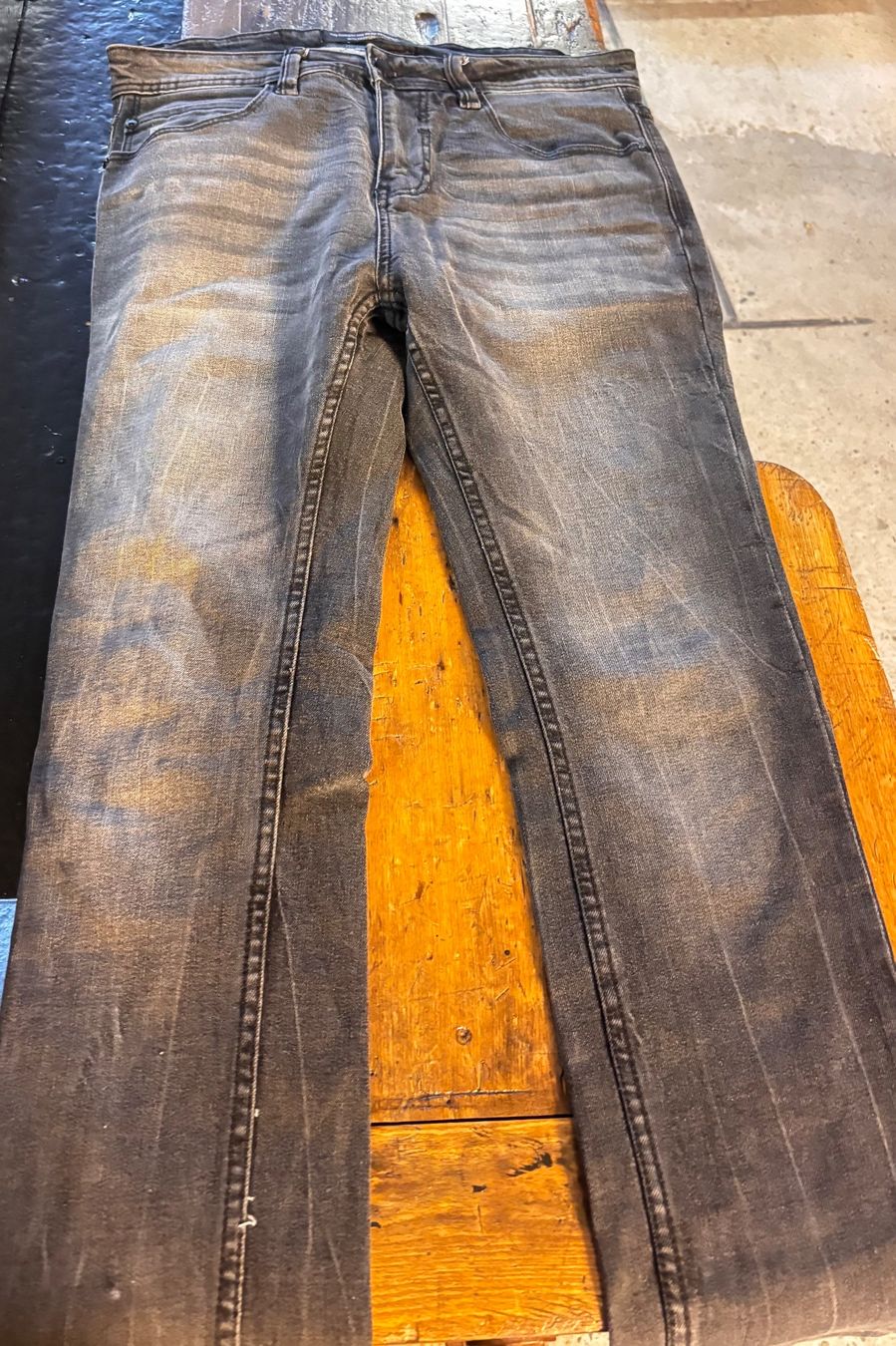 Jeans: 4 Männerjeans. – Usato da Münchenstein venduto da tsp01 4