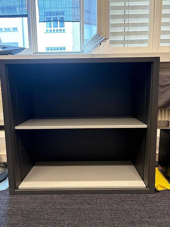 Regale: Büromöbel mit Tablar – Gebraucht aus Schmerikon von lis_lj2v 2