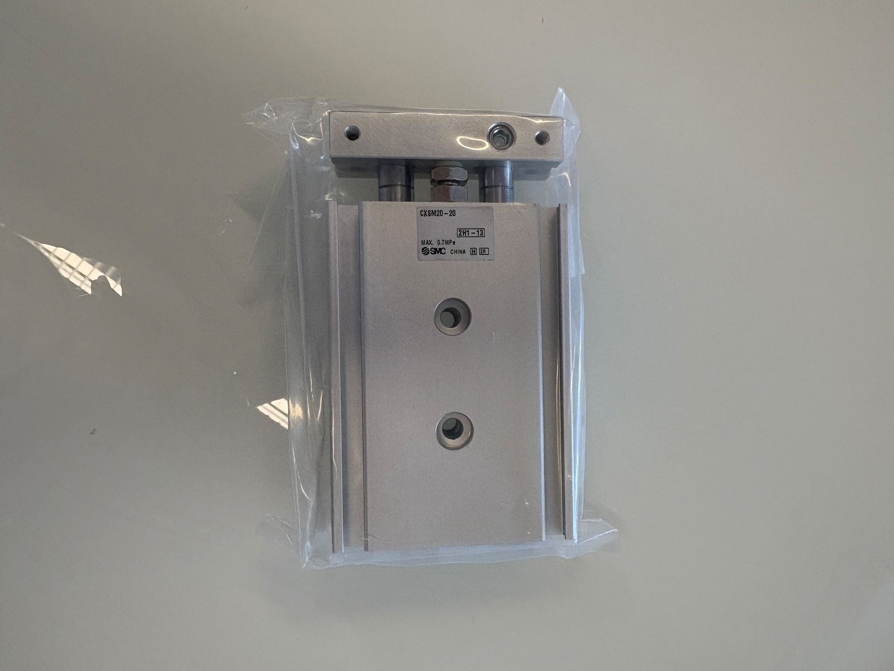 Altri prodotti elettronici: Doppelkolbenzylinder CXSM20-20 – Nuovo e nell'imballaggio originale da Hedingen venduto da Luana02
