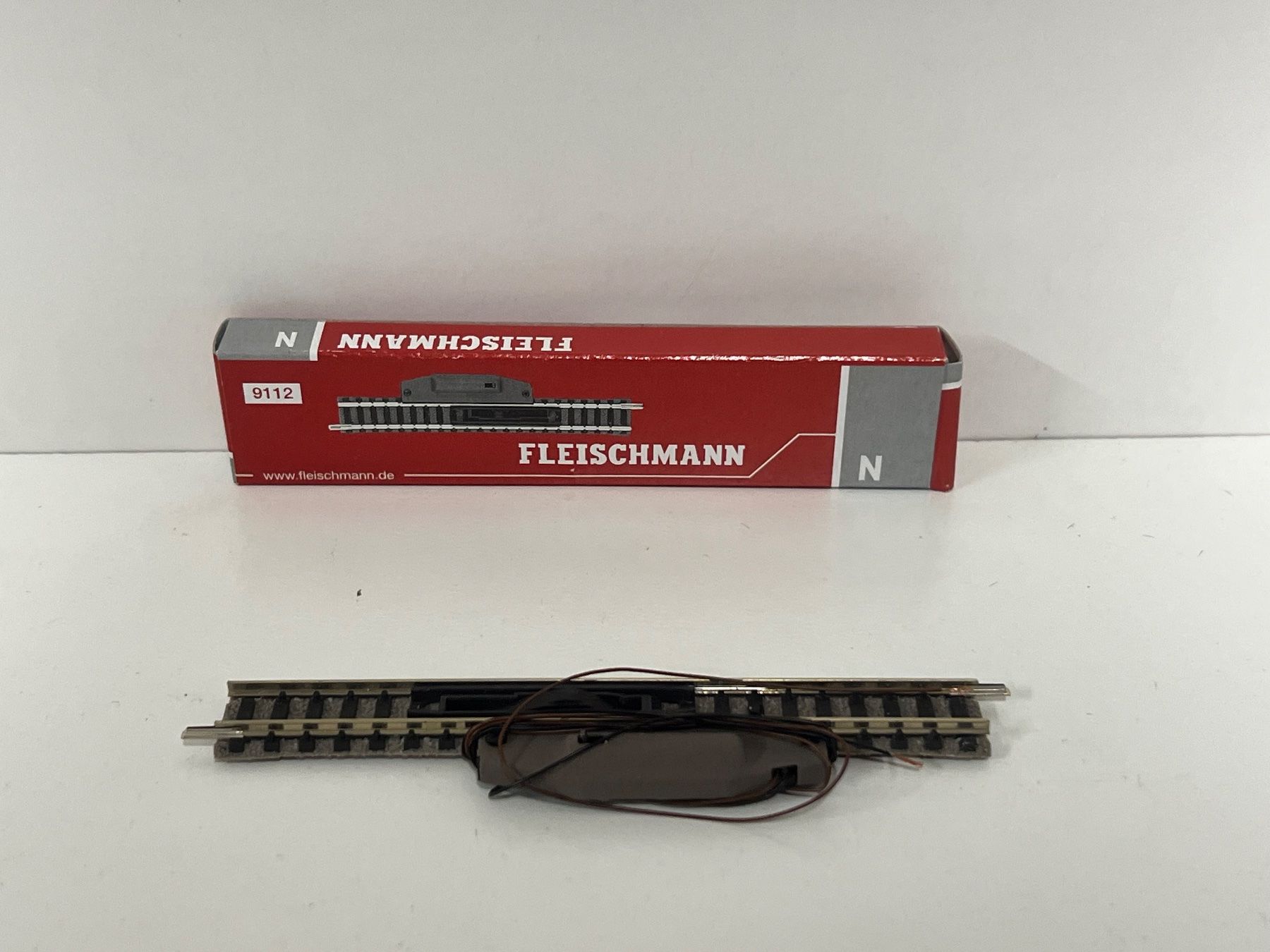 Fleischmann Modellini di ferrovie: Fleischmann 9112 Spur N Entkupplungsgleis – Nuovo e nell'imballaggio originale da Geroldswil venduto da TopTrain54