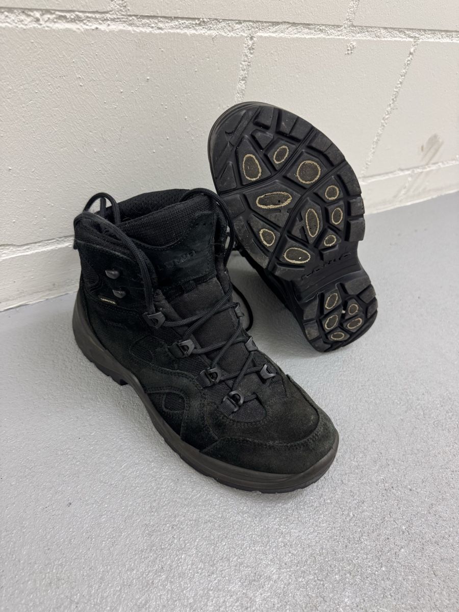 Lowa Chaussures hommes: LOWA Gr.42 – D'occasion à Unterseen par mma_xj6w