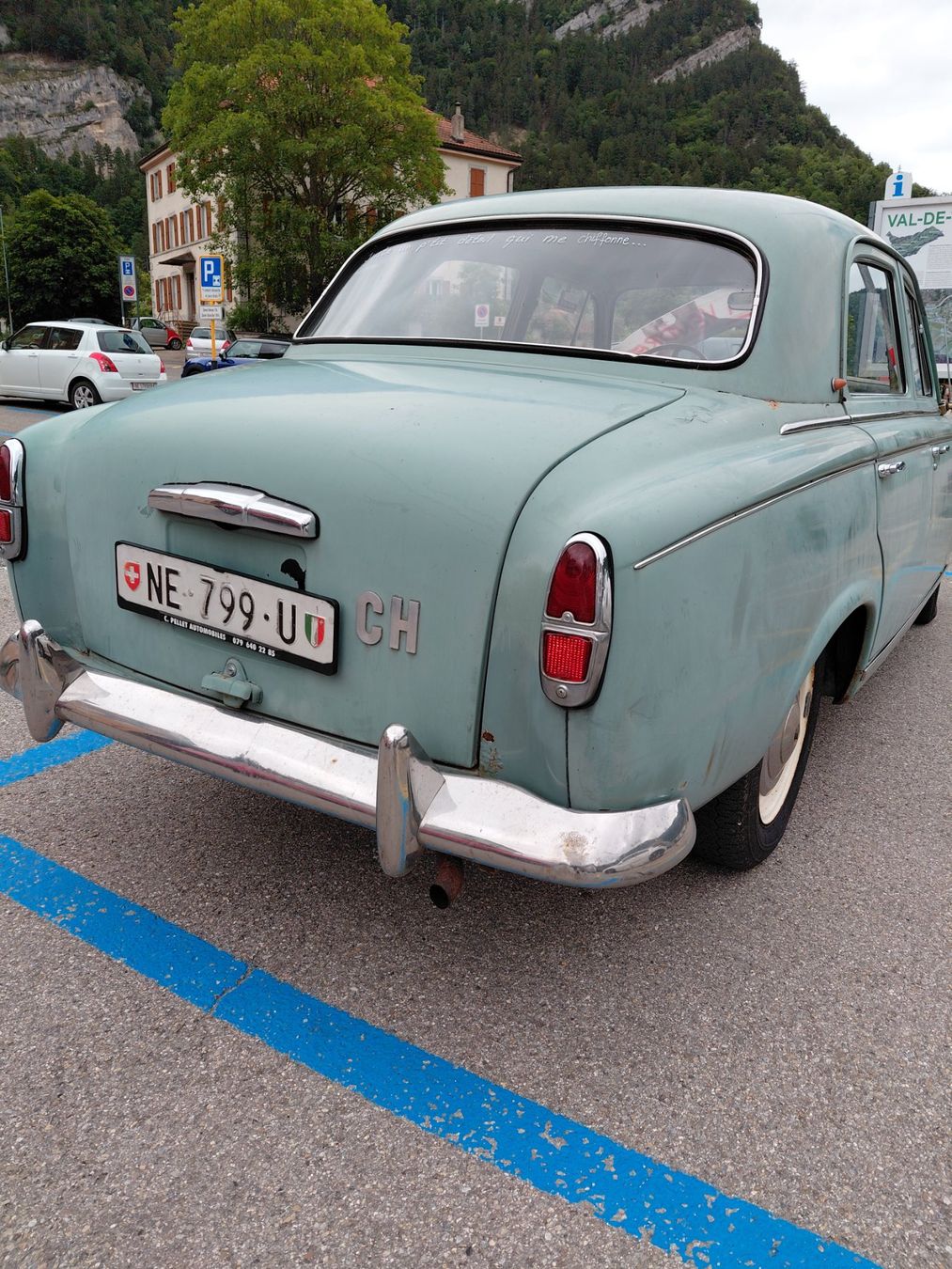 Peugeot Automobili: Peugeot 403 – Usato da Noiraigue venduto da pel_ny7d 2