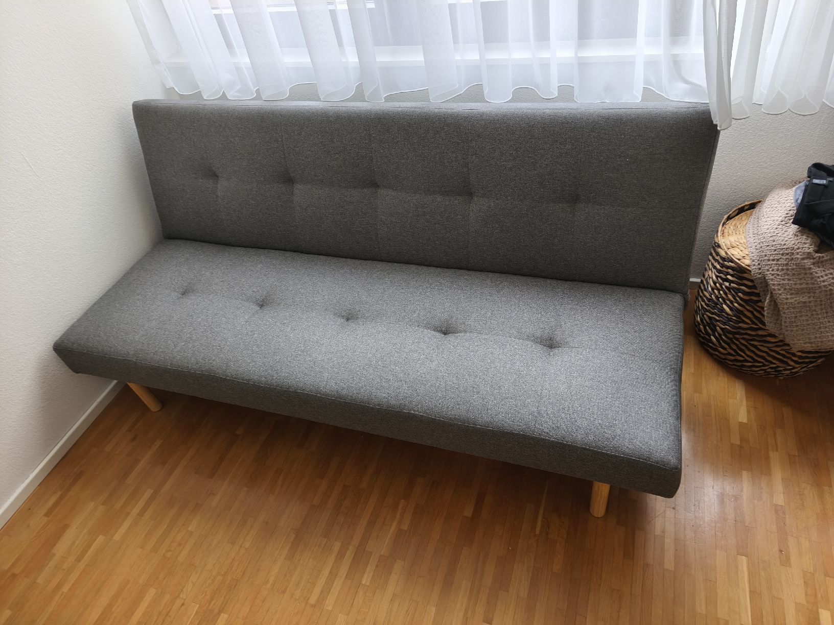 Sofas: jysk Holsted Schlafsofa Sofa Bettsofa – D'occasion à Reinach BL par MIL-HA 5