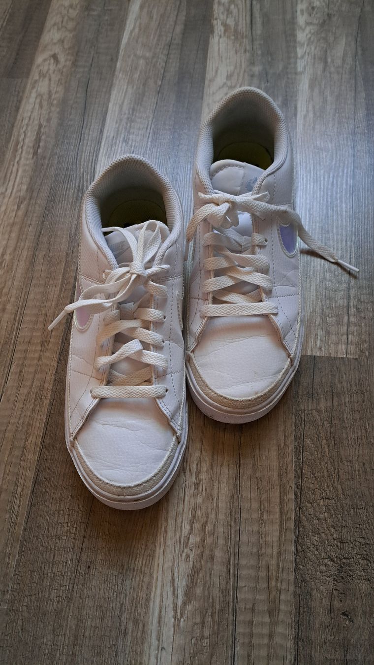 Nike Scarpe per ragazze: NikeMädchenschuhe – Usato da Schüpfheim venduto da liv_h2kv