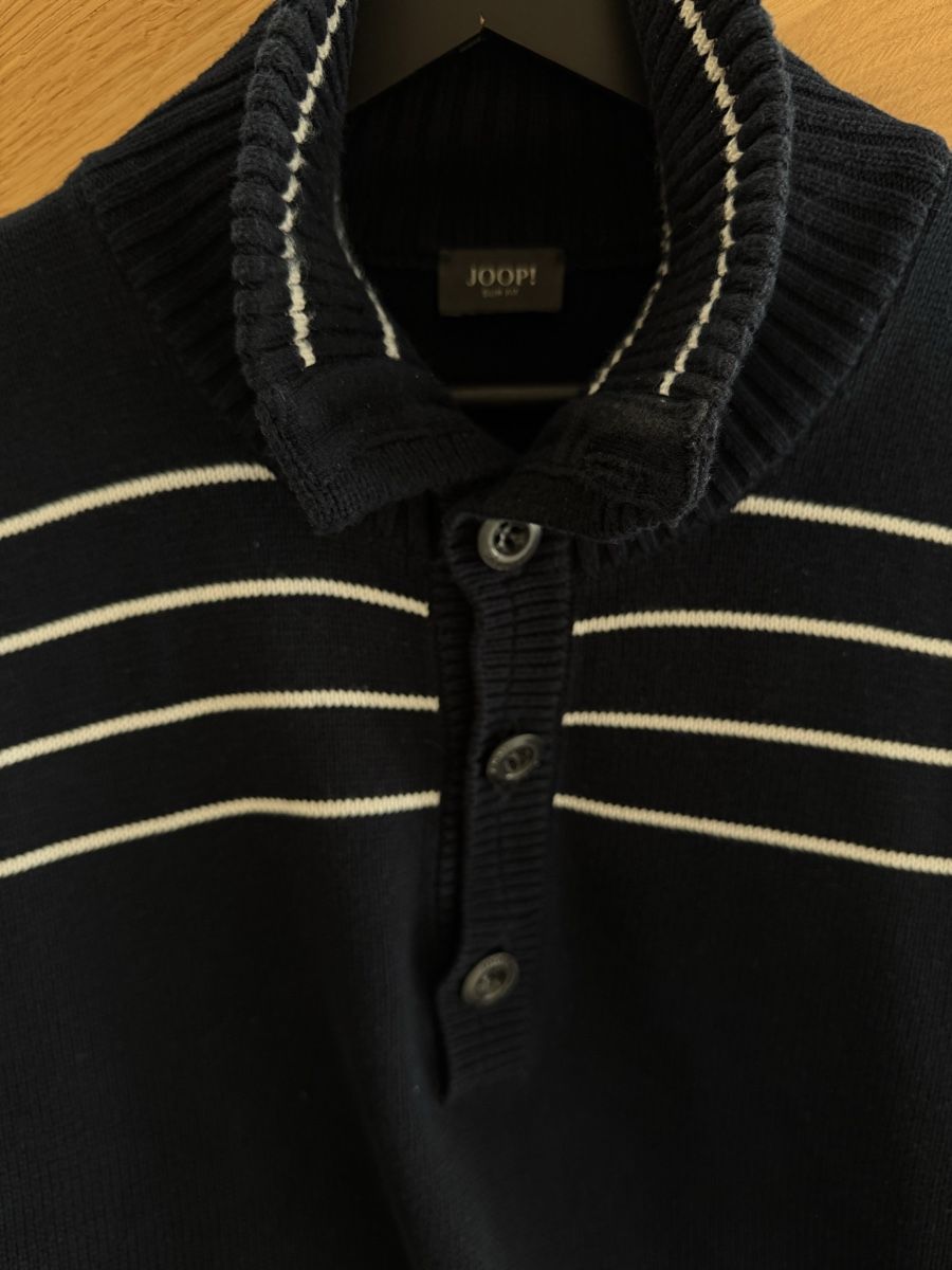 Joop Maglioni & Felpe: Herren Pullover JOOP dunkelblau mit Knöpfen – Usato da Uetikon am See venduto da ansi2601 1
