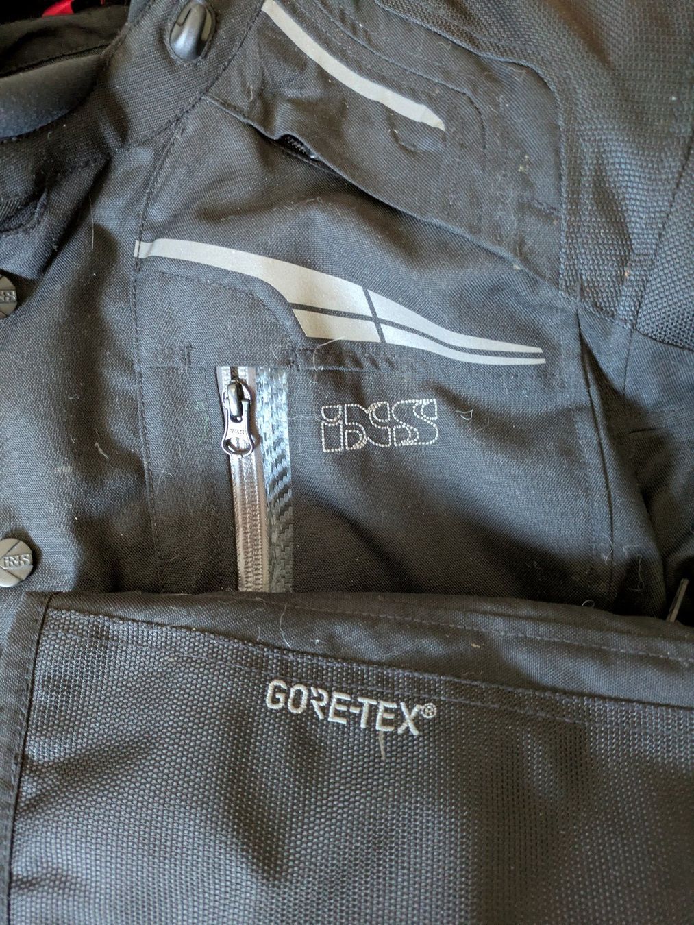 IXS Jacken: IXS Kombi, schwarz – Gebraucht aus Bettlach von chs_9pvq 1
