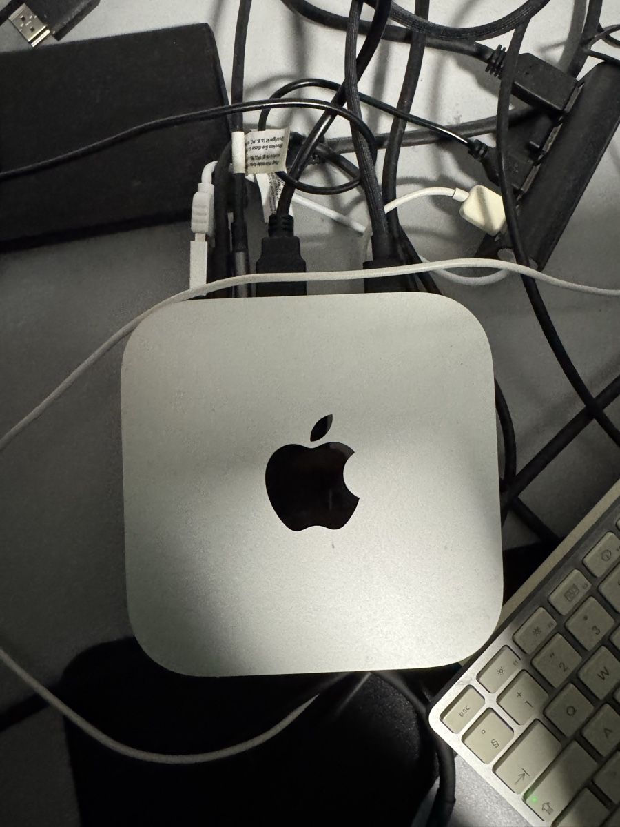 Apple PCs: Mac Mini M4 2024 – Neu (gemäss Beschreibung) aus Zufikon von dario.trfr