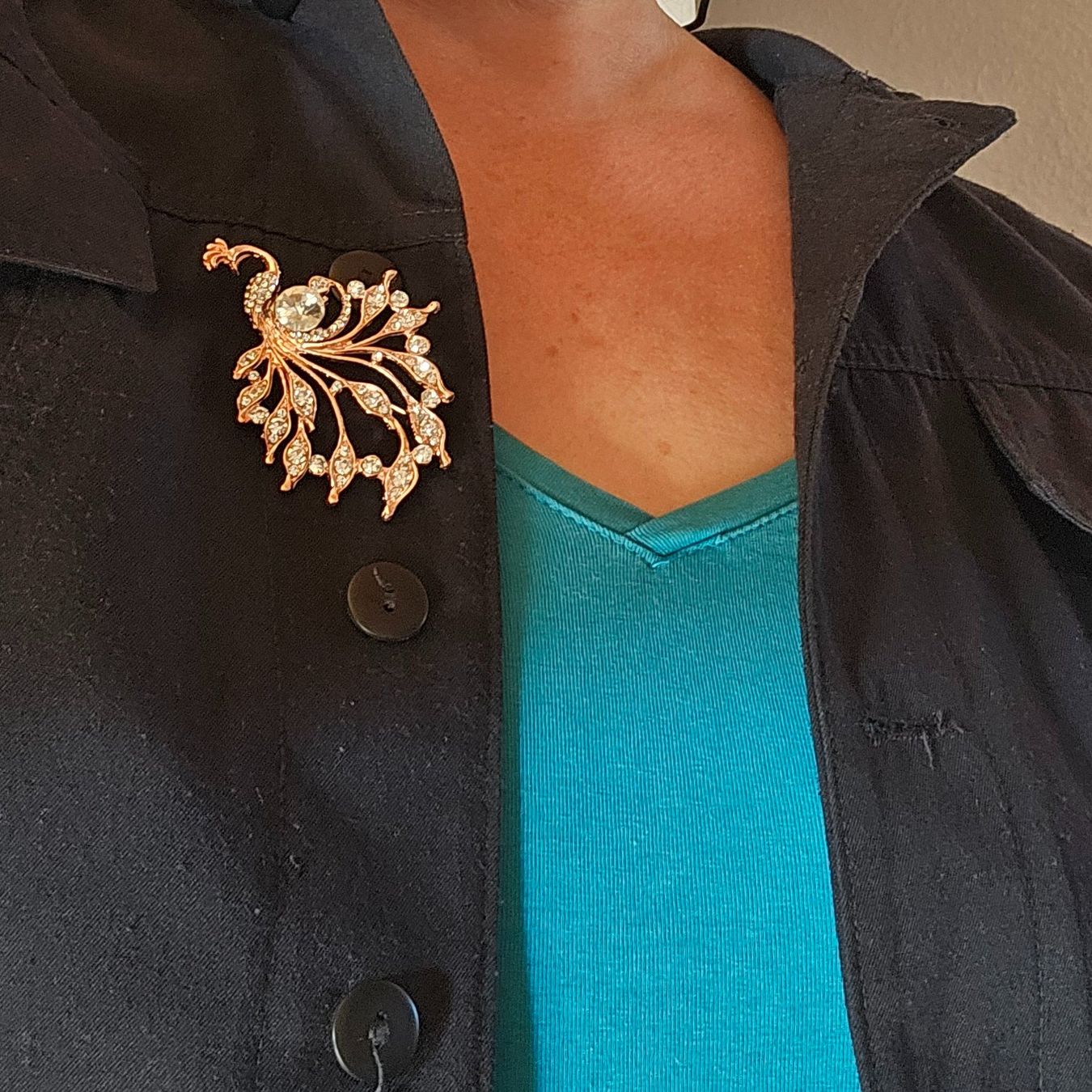 Spille & Fermagli: Broche dorée paon strass, neuve – Nuovo (secondo la descrizione) da Lausanne venduto da tal_01 1